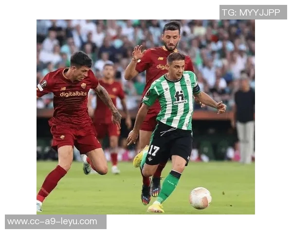 马丁若对阵马竞踢中卫孔德与加西亚争夺右后卫首发位置