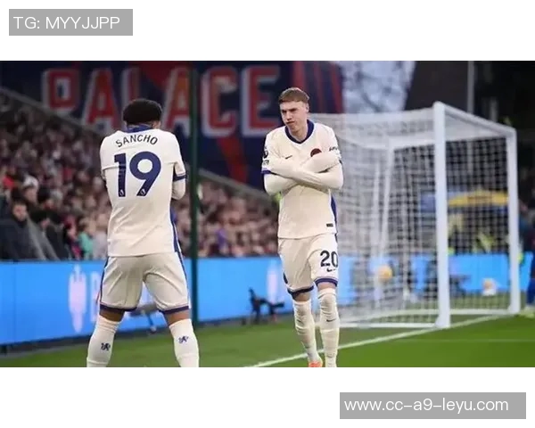 桑乔表现低迷被换下场5场比赛未能进球助攻引发热议